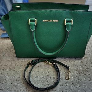 Michael Kors Selma Large Satchel in Gooseberry - Used